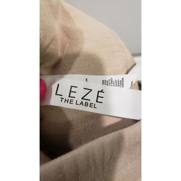 Leze the Label Taylor Pant Sand Wide Leg with pockets Size 2X EUC - Picture 8 of 9